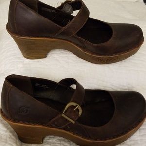 Born, shoes